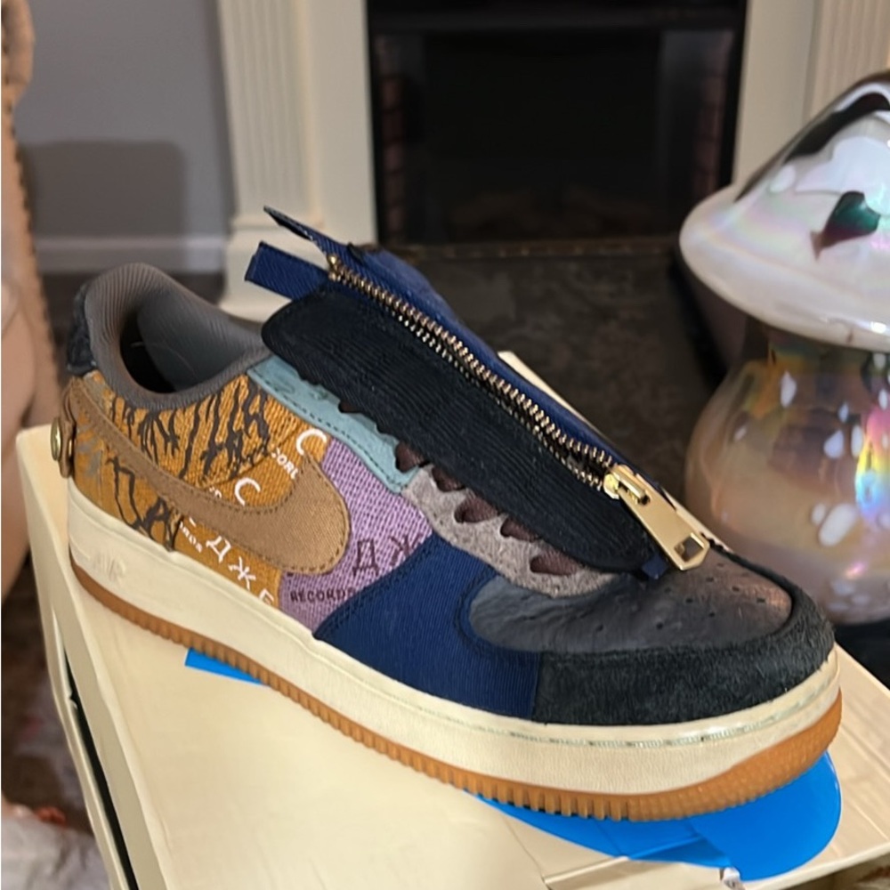 Men's Travis Scott cactus jack Air Force 1 low - Picture 4 of 7